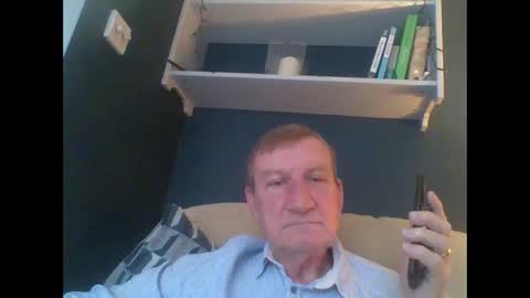 Snapshot of colinbeech chatting on 12/10/24, 11:54 colinbeech online show from 12/10/24, 11:54