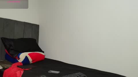 IG  online show from 10/29/25, 05:36