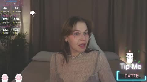 Collen Mon Tue Wed Thu Fri GMT 3 0300am - 0900am  online show from 03/24/26, 05:18