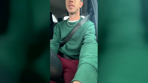 Snapshot of collegedudejames chatting on 12/17/25, 06:47 DILF James online show from 12/17/25, 06:47