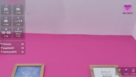  MEGAN  online show from 11/25/25, 09:26