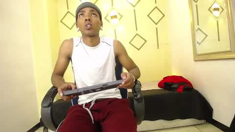 Snapshot of collemanstone chatting on 11/21/25, 04:55 CollemanStone online show from 11/21/25, 04:55