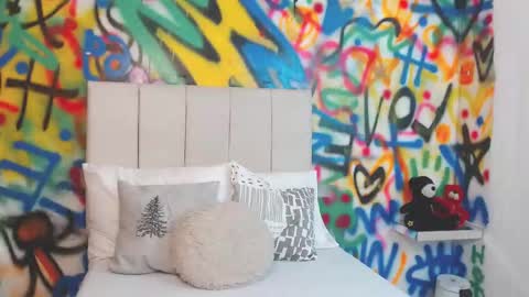 valentina online show from 02/18/26, 02:02