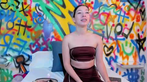 valentina online show from 04/17/26, 12:19