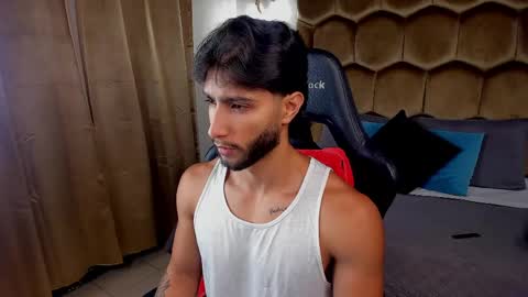 EMMETT COLLINS online show from 04/17/26, 07:22