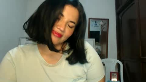viviana online show from 06/19/26, 05:17