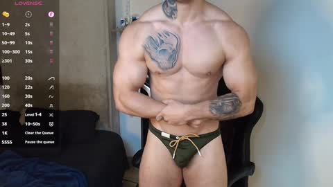 colombianmuscle8 online show from 11/21/25, 02:43