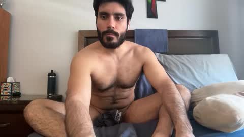 colombianstud94 online show from 04/07/26, 06:52