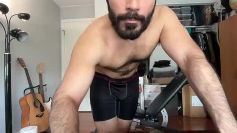 colombianstud94 online show from 04/23/26, 12:40