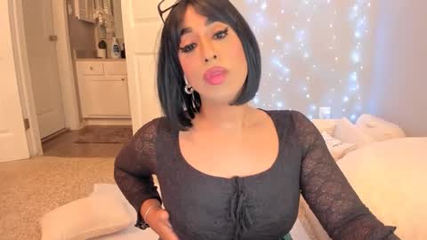    ........ Instagram  Lorysexys online show from 10/15/25, 03:17