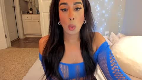    ........ Instagram  Lorysexys online show from 06/03/26, 01:52