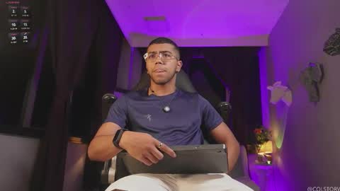 colstorw_ online show from 01/19/26, 09:57