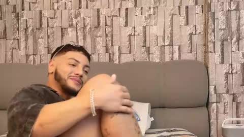 Jhoan online show from 09/10/25, 03:06