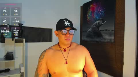 Snapshot of coltonmassif_ chatting on 01/04/25, 08:17 coltonmassif_ online show from 01/04/25, 08:17