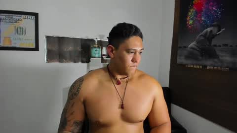 Snapshot of coltonmassif_ chatting on 01/16/25, 04:39 coltonmassif_ online show from 01/16/25, 04:39