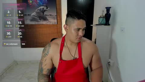 Snapshot of coltonmassif_ chatting on 03/12/25, 05:57 coltonmassif_ online show from 03/12/25, 05:57