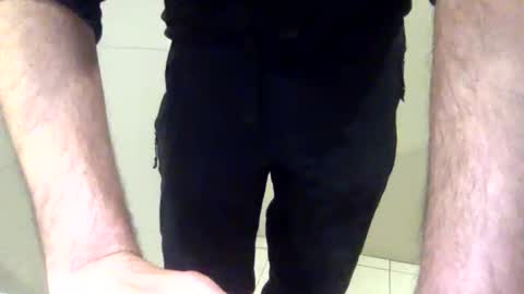 Snapshot of come1983 chatting on 03/30/26, 10:27 come1983 online show from 03/30/26, 10:27