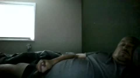 Snapshot of comfortably_numb1980 chatting on 09/15/25, 06:41 comfortably_numb1980 online show from 09/15/25, 06:41