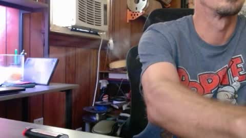 Nelson or ComicKing and sometime Peachy143 online show from 09/20/25, 09:16