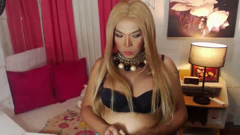 QUEEN SABRINA online show from 12/22/24, 06:49