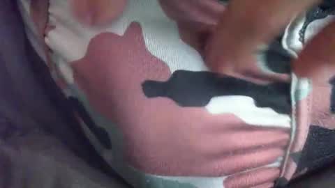 Snapshot of comox1961 chatting on 12/20/24, 08:38 comox online show from 12/20/24, 08:38