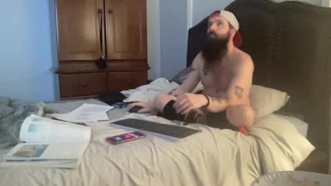 Snapshot of concentralized chatting on 02/11/25, 08:58 Matt online show from 02/11/25, 08:58