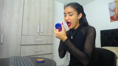 Snapshot of conni_f00x chatting on 01/07/25, 12:20 conni_f00x online show from 01/07/25, 12:20