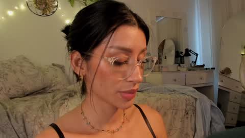 connie    online show from 02/08/25, 04:14