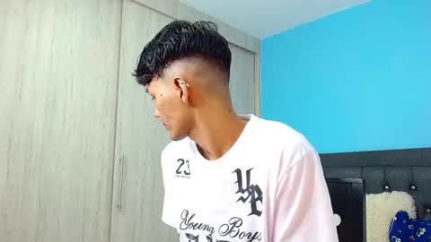 Snapshot of connor_garrett chatting on 03/06/25, 08:05 Connor online show from 03/06/25, 08:05