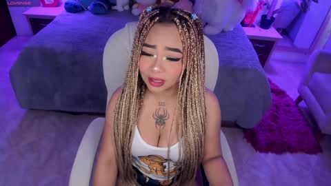 Snapshot of conny_curly chatting on 01/04/25, 12:59 Conny online show from 01/04/25, 12:59