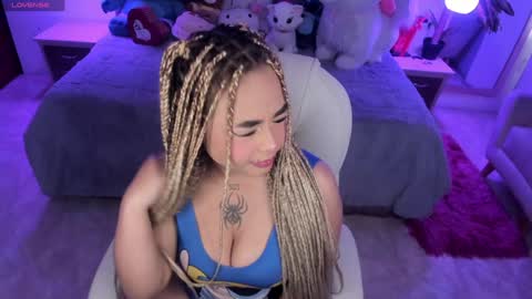 Snapshot of conny_curly chatting on 01/09/25, 01:24 Conny online show from 01/09/25, 01:24
