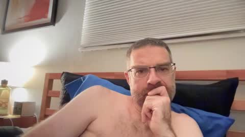 Snapshot of consexual chatting on 09/30/25, 05:01 consexual online show from 09/30/25, 05:01