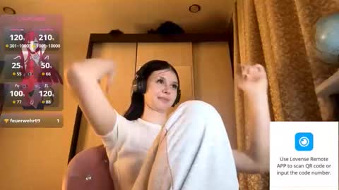 Snapshot of constancefeusier chatting on 11/26/25, 06:09 Isabella online show from 11/26/25, 06:09