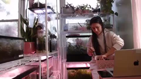 ANR Mommy online show from 10/09/25, 04:38