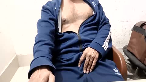 Snapshot of controlforyou1 chatting on 01/30/25, 11:33 Mr. Singh online show from 01/30/25, 11:33