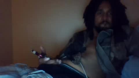 Snapshot of convertibl chatting on 12/22/24, 05:01 convertibl online show from 12/22/24, 05:01