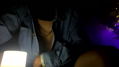 Snapshot of convertibl chatting on 09/30/25, 07:13 convertibl online show from 09/30/25, 07:13