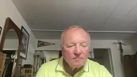 cookoosnest online show from 10/11/25, 01:49