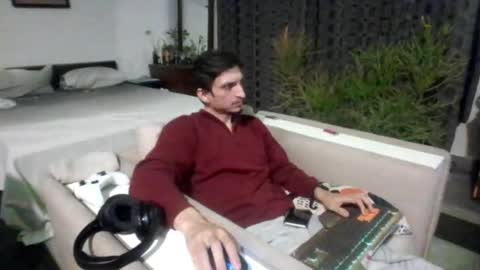 Cool2Buddies online show from 03/08/26, 07:39