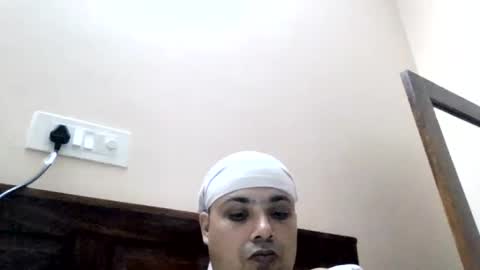 Cool Breeze09 online show from 04/20/26, 06:31