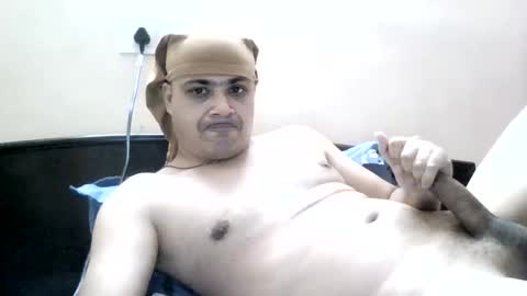 Snapshot of cool_breeze09 chatting on 05/07/26, 01:33 Cool Breeze09 online show from 05/07/26, 01:33