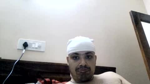 Snapshot of cool_breeze09 chatting on 05/12/26, 07:05 Cool Breeze09 online show from 05/12/26, 07:05