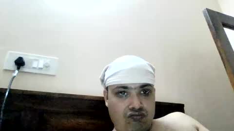 Snapshot of cool_breeze09 chatting on 05/21/26, 05:03 Cool Breeze09 online show from 05/21/26, 05:03