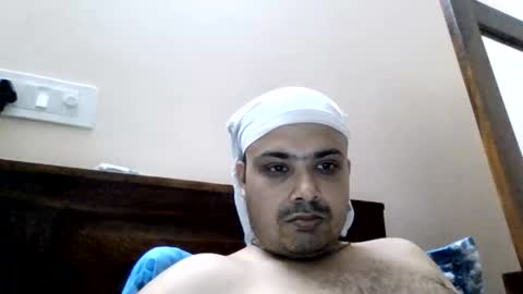 Snapshot of cool_breeze09 chatting on 05/25/26, 07:03 Cool Breeze09 online show from 05/25/26, 07:03