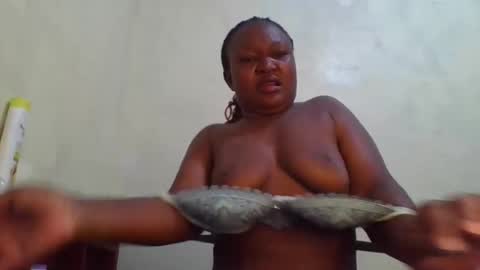 coolgirl001 online show from 01/14/26, 06:46