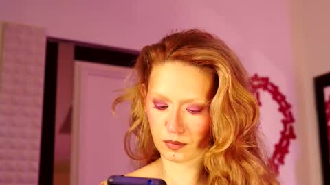 Ginger The Cringer online show from 10/29/25, 08:27