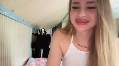 coppycat1 online show from 04/14/26, 08:48