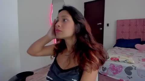 Snapshot of cora22_ chatting on 07/11/26, 04:21 CORA online show from 07/11/26, 04:21