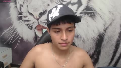 Cora online show from 02/01/25, 12:29