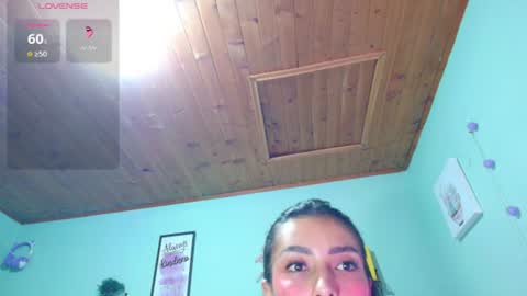 Snapshot of coral_davis chatting on 06/25/26, 11:09 Coral online show from 06/25/26, 11:09